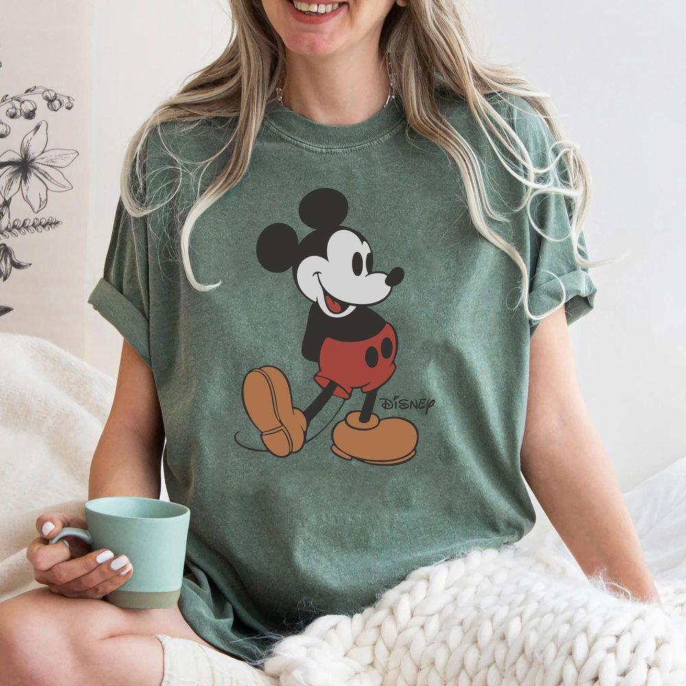 Disney Mickey Mouse Pose Apparel