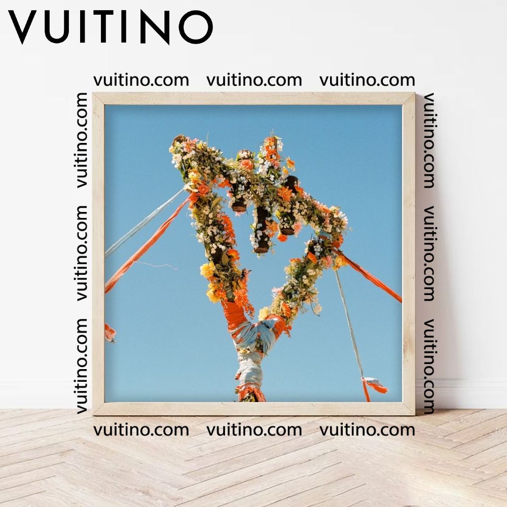 The Devil Wears Prada Flowers 2025 Art No Frame Square Poster The Devil Wears Prada Flowers 2025 Art No Frame Square Poster
